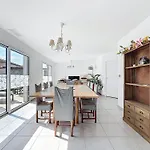 Maison Proche Clermont Et Riom 4 Et 4 Sbd , Climatisé Avec Parking Gratuit * Marsat