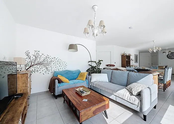 Apartmán Maison Proche Clermont Et Riom 4 Et 4 Sbd , Climatise Avec Parking Gratuit Marsat